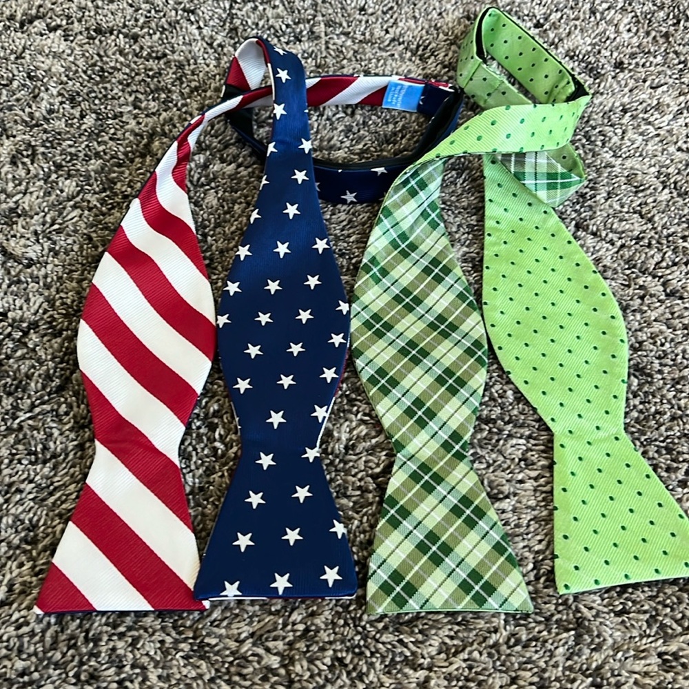 Bow ties!  Set of two!  Like new.